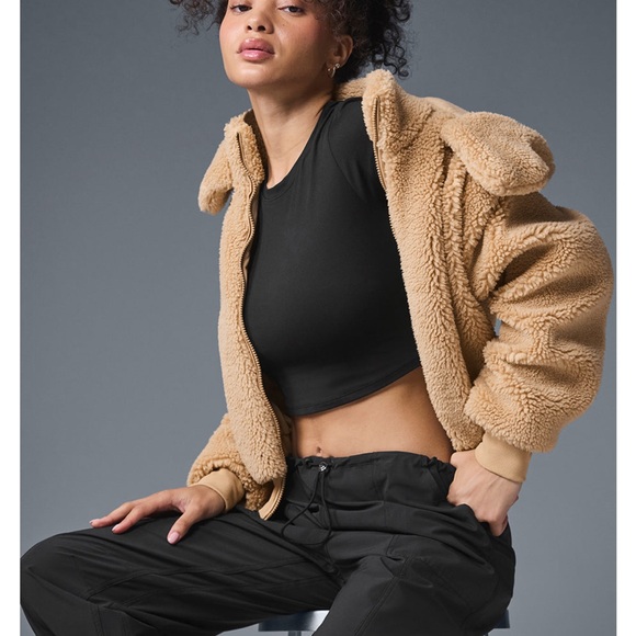 Alo Yoga Foxy Sherpa jacket - Picture 7 of 7